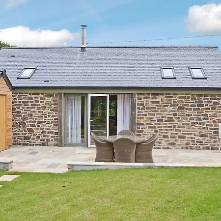 The Wagon House * Luxulyan